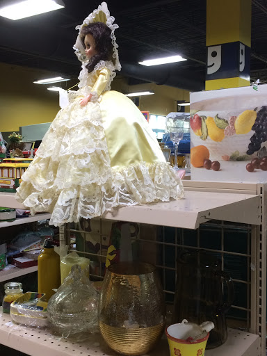 Thrift Store «Goodwill», reviews and photos, 1795 Sunshadow Dr, Casselberry, FL 32806, USA