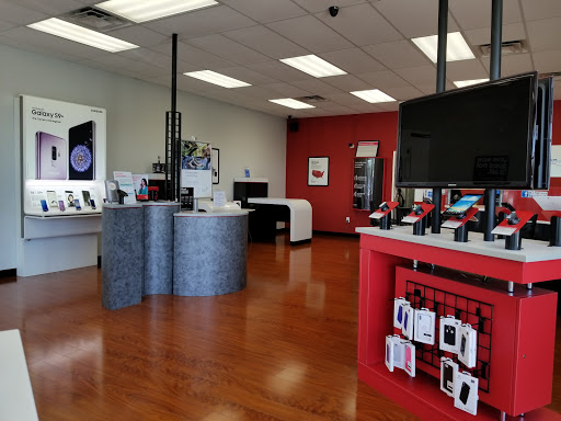 Cell Phone Store «Verizon Authorized Retailer, TCC», reviews and photos, 1382 Main St, Hamilton, OH 45013, USA