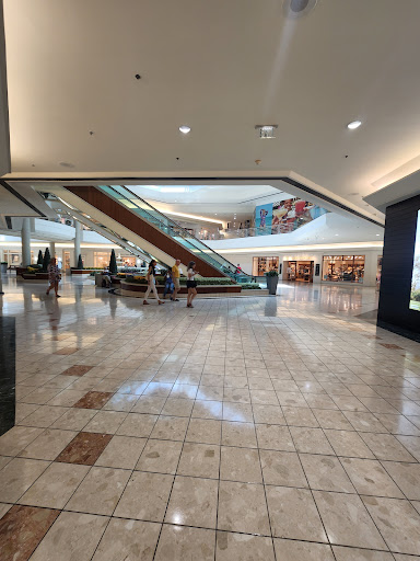 Shopping Mall «The Gardens Mall», reviews and photos, 3101 PGA Boulevard, Palm Beach Gardens, FL 33410, USA