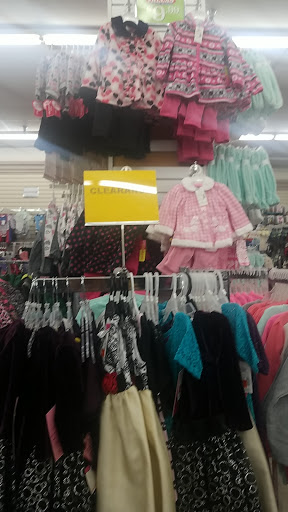 Discount Store «Fallas Paredes Discount Stores», reviews and photos, 2230 E Lincoln Ave, Anaheim, CA 92806, USA