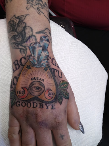 Tattoo Shop «Lost Soul Tattoo & Piercing», reviews and photos, 2609 Wilmington Pike, Dayton, OH 45419, USA