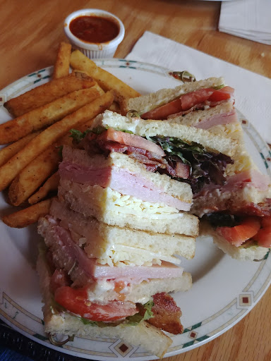 Restaurant «The Axe and Fiddle», reviews and photos, 657 E Main St, Cottage Grove, OR 97424, USA