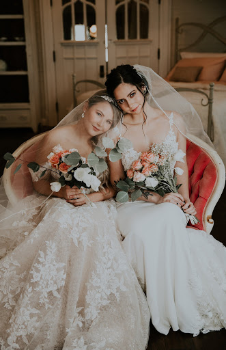 Bridal Shop «The Gown Shop Bridal», reviews and photos, 202 Louisiana Ave, Perrysburg, OH 43551, USA