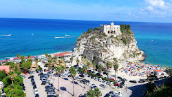 Zdjęcie Plaża Tropea otoczony górami