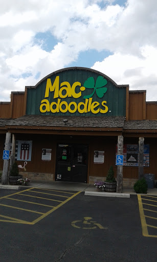 Liquor Store «Macadoodles- South Springfield», reviews and photos, 1455 E Independence St, Springfield, MO 65804, USA