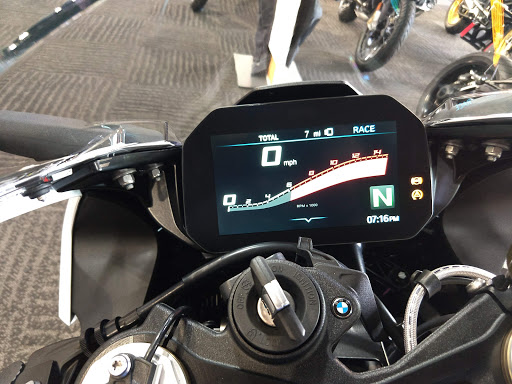 BMW Motorcycle Dealer «BMW Motorcycles of Ventura County», reviews and photos, 830 Tourmaline Dr, Newbury Park, CA 91320, USA