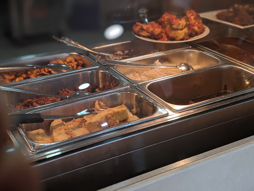 Terminal 3 Restaurant Ogudu, 139 Ogudu Rd, Ogudu 100242, Lagos, Nigeria, Cafe, state Lagos