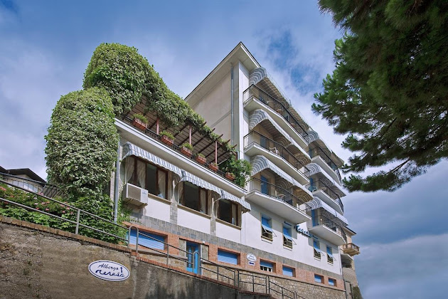 Photos du propriétaire hôtels Albergo Teresa 17053 Laigueglia