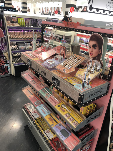 Cosmetics Store «SEPHORA», reviews and photos, 876 Briarwood Cir, Ann Arbor, MI 48108, USA