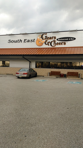 Bar & Grill «South East Gears & Cheers», reviews and photos, 23333 Aurora Rd, Bedford Heights, OH 44146, USA