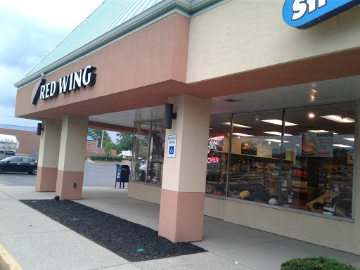Shoe Store «Red Wing», reviews and photos, 3012 Woodman Dr, Kettering, OH 45420, USA
