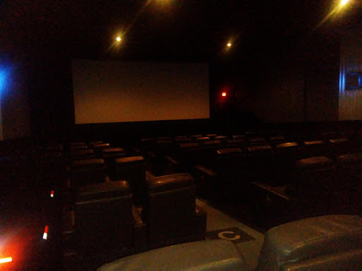 Movie Theater «Flagship Cinemas Palmyra», reviews and photos, 2 N Londonderry Square, Palmyra, PA 17078, USA