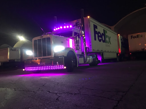 Mailing Service «FedEx SmartPost», reviews and photos, 5560 Ferguson Dr, Los Angeles, CA 90022, USA