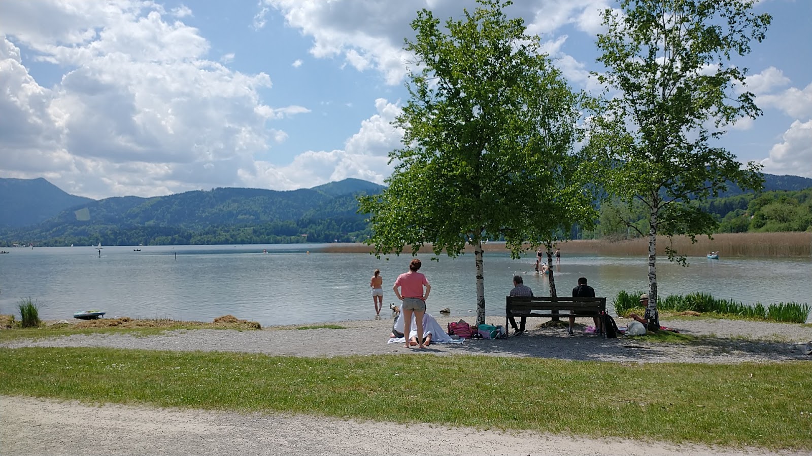 Photo de Hundestrand avec l'eau cristalline de surface