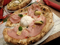 Plats et boissons du Pizzeria La Voglia à Annecy - n°5