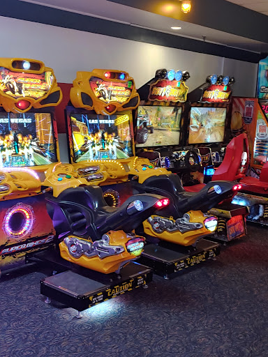 Bowling Alley «Brunswick Zone Doverama Lanes», reviews and photos, 1600 S Governors Ave, Dover, DE 19904, USA