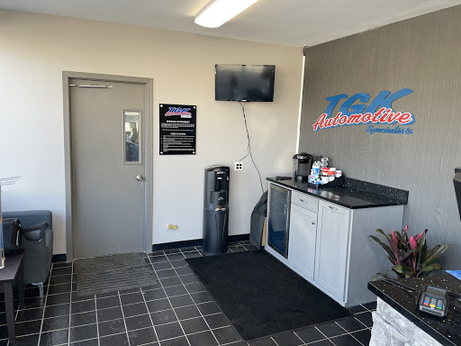 Auto Repair Shop «Dunrite Automotive Services», reviews and photos, 5125 Minnetonka Blvd, St Louis Park, MN 55416, USA