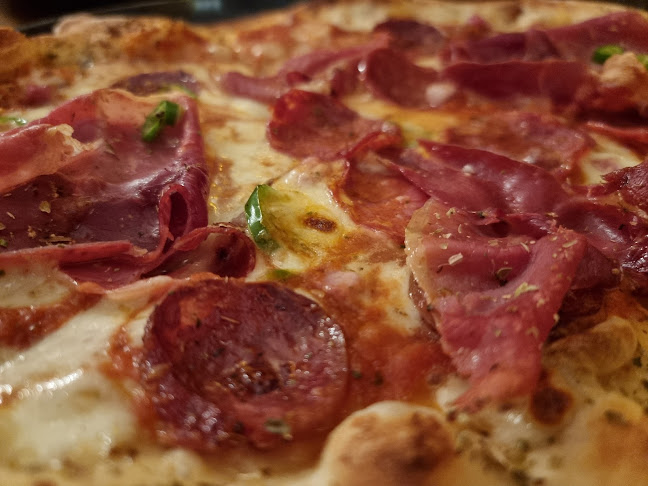 Comments and reviews of Oregano Pizzeria - Worthing