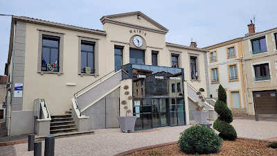 Mairie de Sury-le-Comtal à Sury-le-Comtal