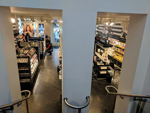 Cosmetics Store «SEPHORA», reviews and photos, 3065 M St NW, Washington, DC 20007, USA