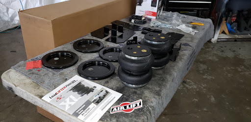 Trailer Hitch Supplier «S&R Motorz Inc», reviews and photos, 731 W Baseline St suite#1, Cornelius, OR 97113, USA