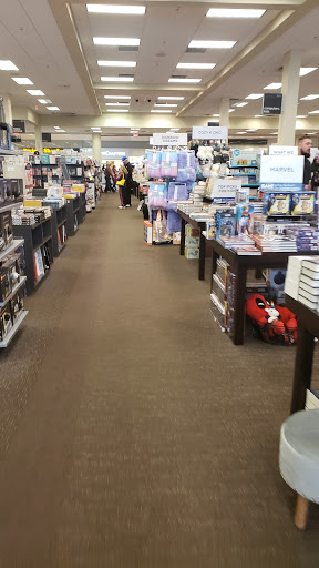 Book Store «Books-A-Million», reviews and photos, 1700 W International Speedway Blvd, Daytona Beach, FL 32114, USA