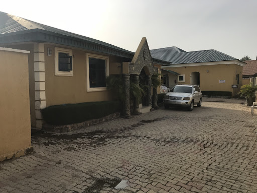 Hilltop Guest Paradise Lugbe Abuja, Plot 900 1k Crescent, Federal Housing Authority, Lugbe, Lugbe, Nigeria, Apartment Complex, state Federal Capital Territory