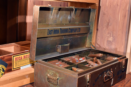 Cigar Shop «Osi Tobacco», reviews and photos, 4836 Hills and Dales Rd NW, Canton, OH 44708, USA