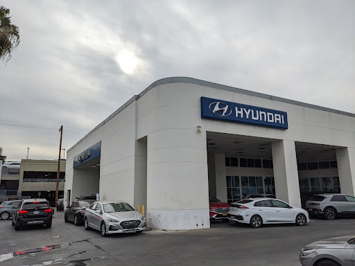 Hyundai dealer Pasadena