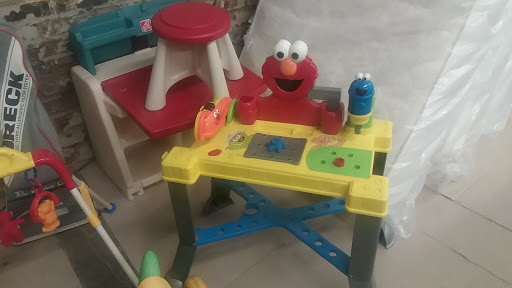 Thrift Store «St Vincent De Paul Thrift Store», reviews and photos, 2101 Leavenworth St, Omaha, NE 68102, USA