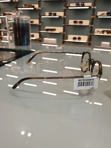 Oliver Peoples