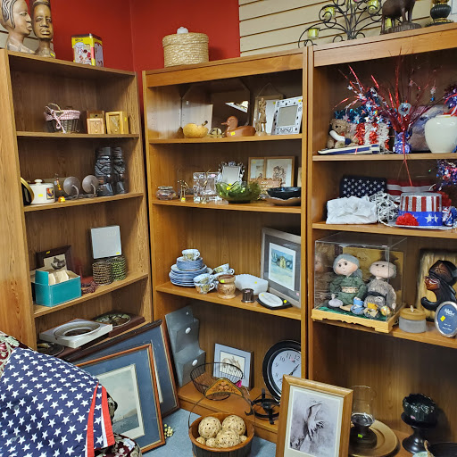 Donations Center «Seattle Childrens Kent Bargain Boutique», reviews and photos