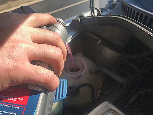 Tire Shop «HomeTowne Auto Repair and Tire of Woodbridge», reviews and photos, 15698 Jefferson Davis Hwy, Woodbridge, VA 22191, USA