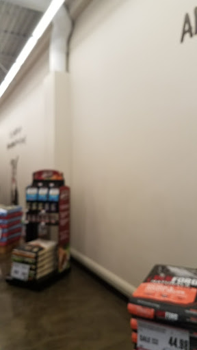 Pet Supply Store «Pet Supplies Plus», reviews and photos, 1970 Portage Trail, Cuyahoga Falls, OH 44223, USA