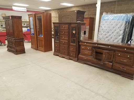 Thrift Store «The Salvation Army Family Store & Donation Center», reviews and photos, 5875 Middlebelt Rd, Romulus, MI 48174, USA