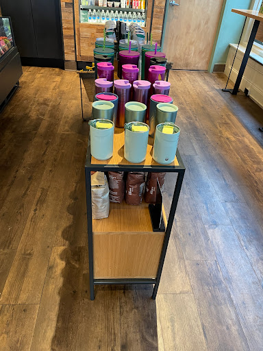 Coffee Shop «Starbucks», reviews and photos, 211 Washington St, Salem, MA 01970, USA