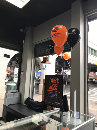 Telecommunications Service Provider «Boost Mobile Store by Cellular Arena», reviews and photos, 2180 86th St, Brooklyn, NY 11214, USA