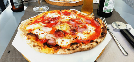 Pizza Ad Hoc in Torino, Città Metropolitana di Torino