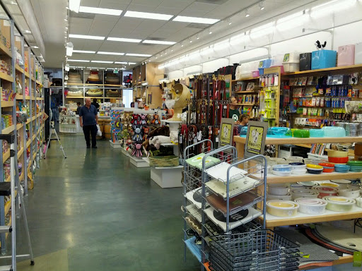 Pet Store «Bow Wow Meow», reviews and photos, 654 Santa Cruz Ave, Menlo Park, CA 94025, USA