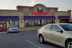 Chuck E. Cheese image