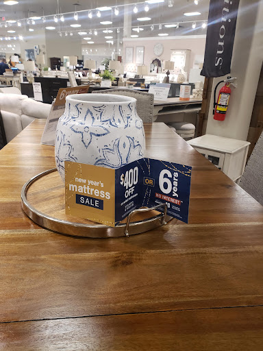 Furniture Store «Ashley HomeStore», reviews and photos, 1530 W Interstate 20, Arlington, TX 76017, USA