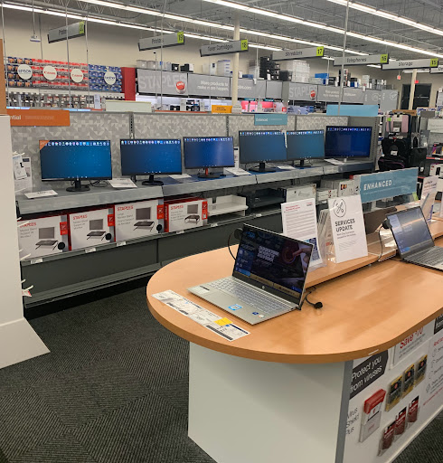 Office Supply Store «Staples», reviews and photos, 7708 Richmond Hwy, Alexandria, VA 22306, USA