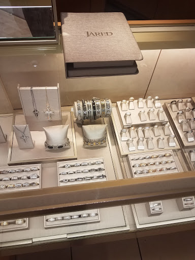 Jewelry Store «Jared The Galleria of Jewelry», reviews and photos, 4750 S Hulen St, Fort Worth, TX 76132, USA