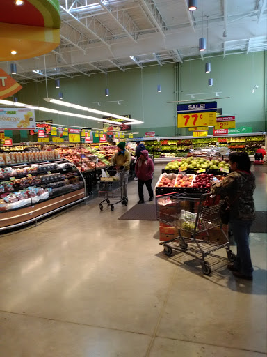 Grocery Store «H-E-B Grocery», reviews and photos, 97 Oyster Creek Dr, Lake Jackson, TX 77566‑4622, USA