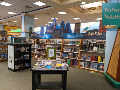 Book Store «Barnes & Noble», reviews and photos, 7881 Edinger Ave, Huntington Beach, CA 92647, USA