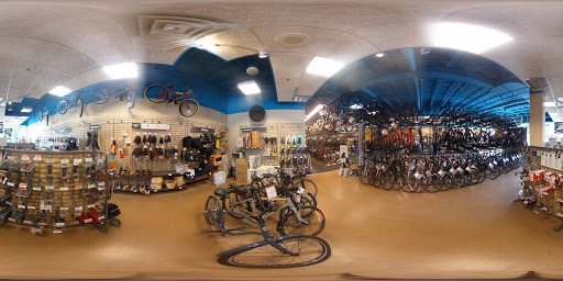 Bicycle Store «Performance Bicycle», reviews and photos, 2720 N Halsted St, Chicago, IL 60614, USA