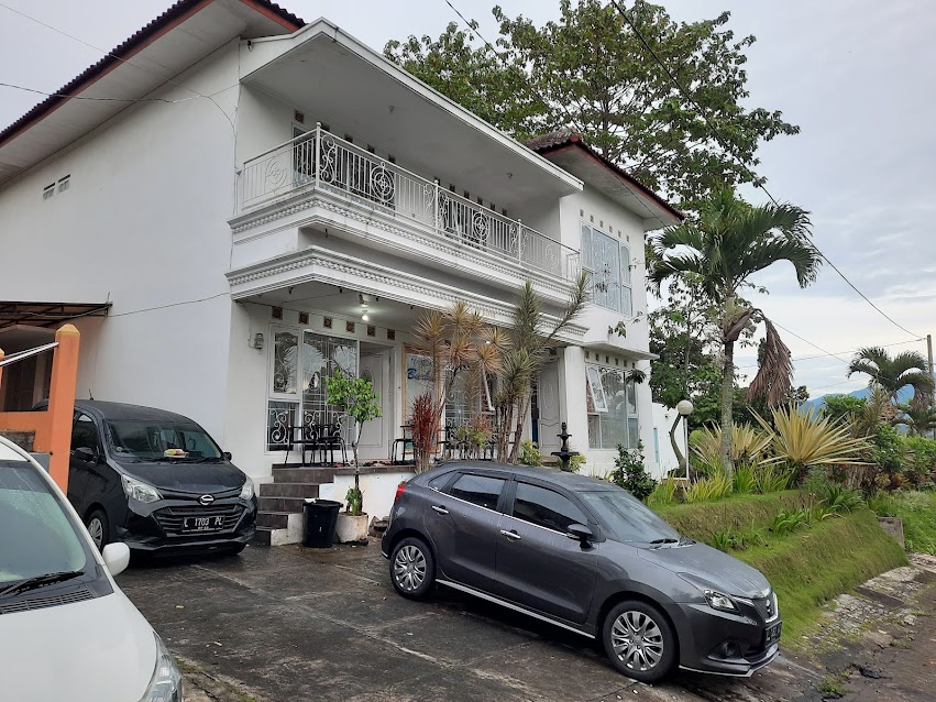 Villa Barbie Panderman View