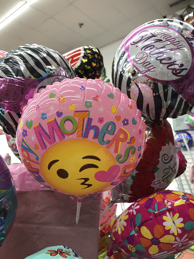 Discount Store «Go 1 Dollar Off Lawrence LLC», reviews and photos, 73 Winthrop Ave # 7, Lawrence, MA 01843, USA