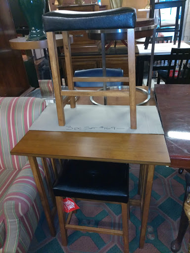 Used Furniture Store «Windy City Furniture, Inc.», reviews and photos, 2221 S Michigan Ave, Chicago, IL 60616, USA