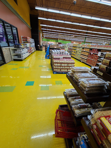 Grocery Store «Valli Produce of Glendale Heights», reviews and photos, 155 E N Ave, Glendale Heights, IL 60139, USA